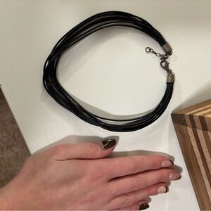 Black Loose choker/necklace